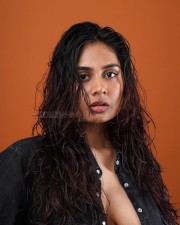 Seductive Srushti Bannatti Cleavage in a Black Open Robe Pictures 01