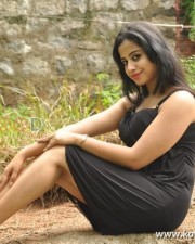 Actress Swathi Dixit Sexy Pictures 27