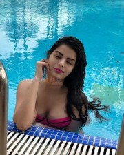 Model Sonali Raut Sexy Bikini Photos 05