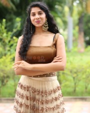 Actress Sravanthi Prattipati at Rahasyam Idam Jagath Press Meet Photos 06