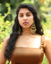 Actress Sravanthi Prattipati at Rahasyam Idam Jagath Press Meet Photos 17