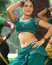 Mei Maranthen Heroine Sanyathara Stills 07