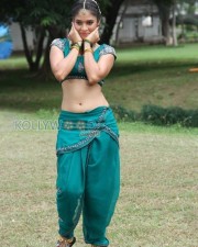 Mei Maranthen Heroine Sanyathara Stills 11