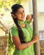 Vakiba Movie Heroine Manishaajith Pictures 08