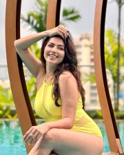 Begum Jaan Actress Ridheema Tiwari in a Yellow Swimsuit Bikini Photos 01