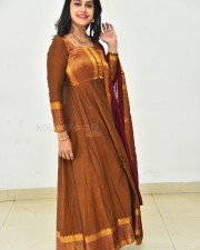 Actress Soniya Akula at Artiste Movie Release Date Press Meet Photos 02