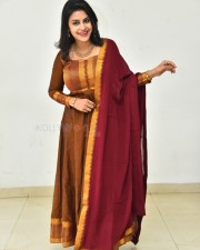 Actress Soniya Akula at Artiste Movie Release Date Press Meet Photos 04